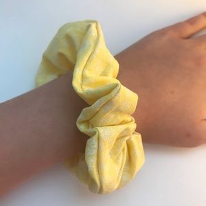 Handmade scrunchie, never used. From my shop.